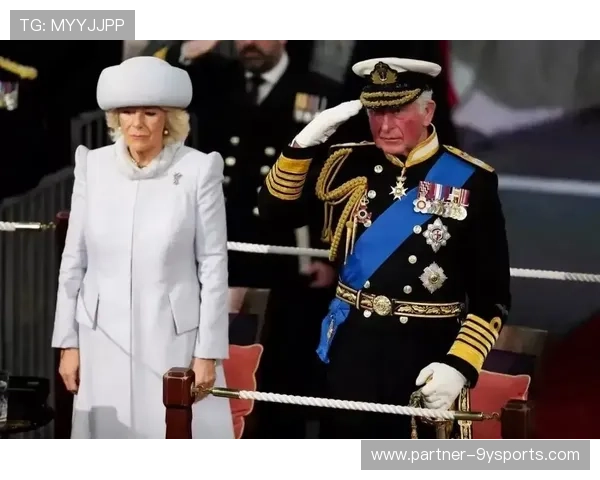 F1赛季最新动态聚焦车队博弈与冠军争夺风云再起波澜全球格局变 F1赛季最新动态聚焦车队博弈与冠军争夺风云再起波澜全球格局变