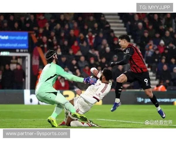 豪门对决引爆焦点新星绝杀改写本赛季争冠格局风云再起球迷热议中