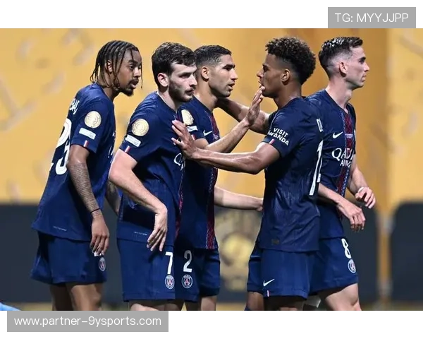 欧洲豪门鏖战新赛季，锋线对决引爆球迷热情